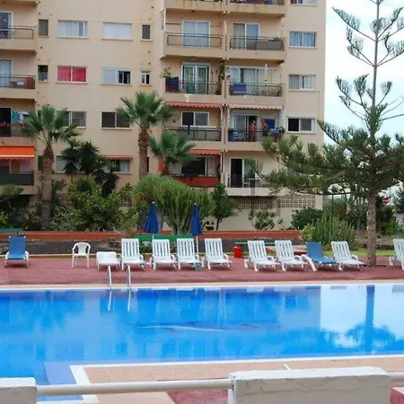 Cris Sol Poolside Los Cristianos