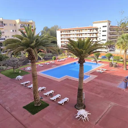 Apartmán Cris Sol Poolside